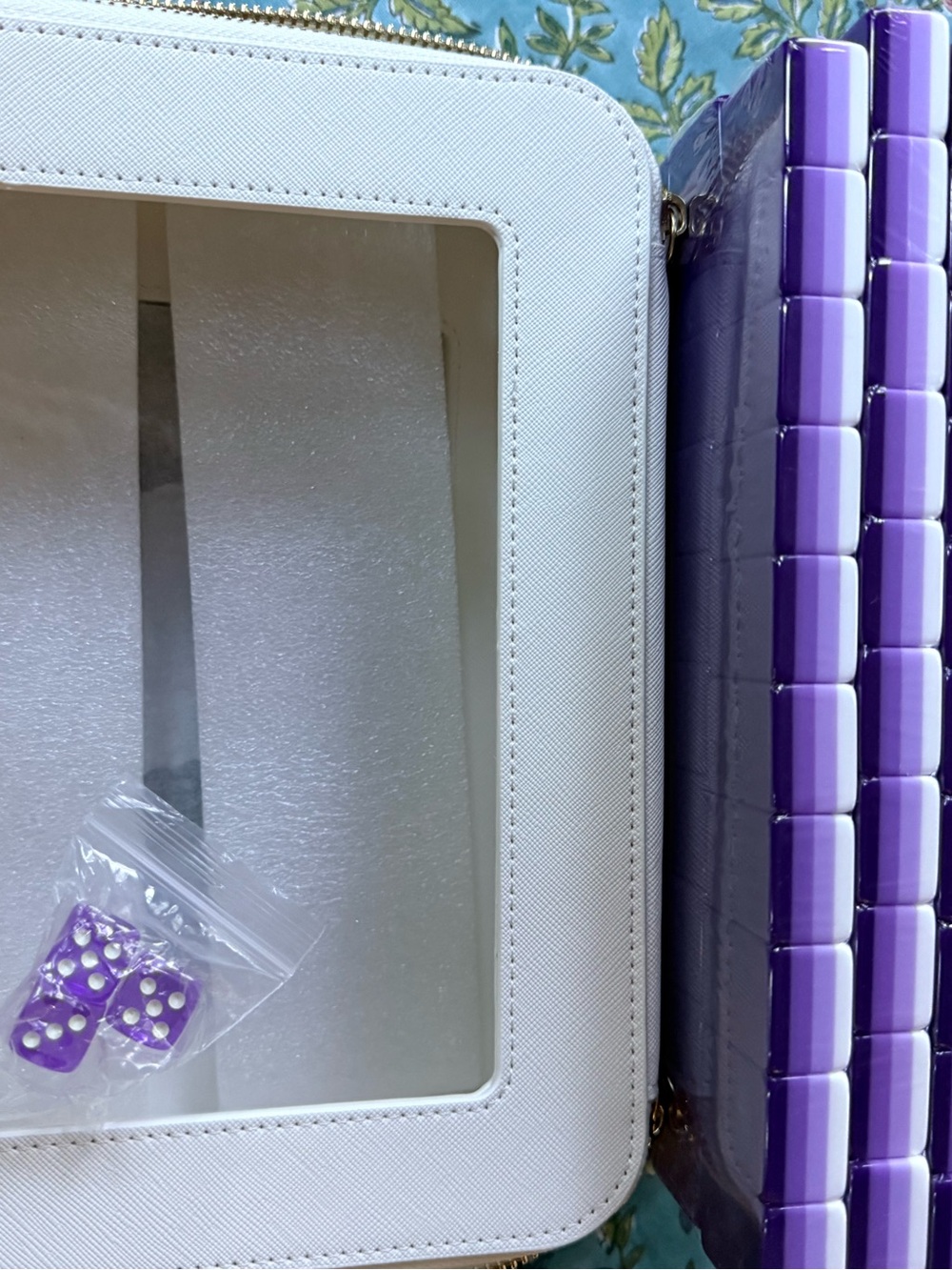 Sweet JOJO NWT Layered Acrylic. Purple beautiful pattern. Case included.